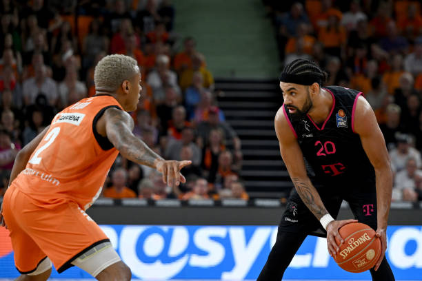 分析比赛和 分析比赛和