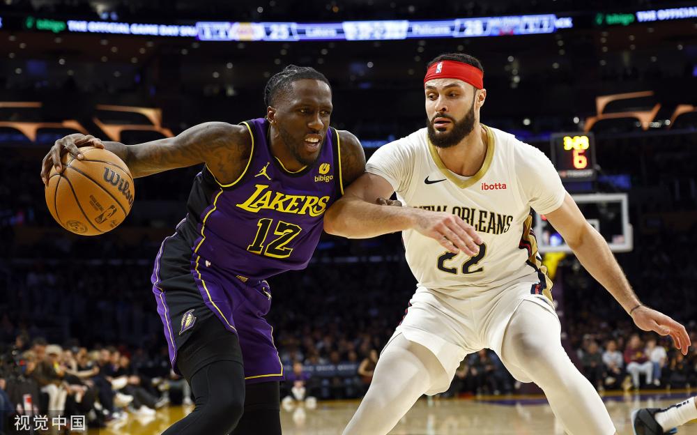 占据上风的 占据上风的